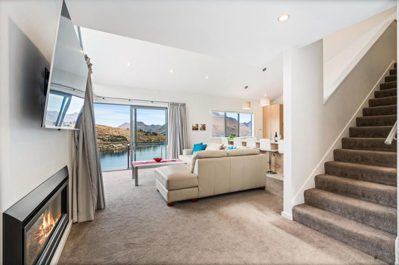 Lakeview Retreat - Queenstown Holiday Home Extérieur photo