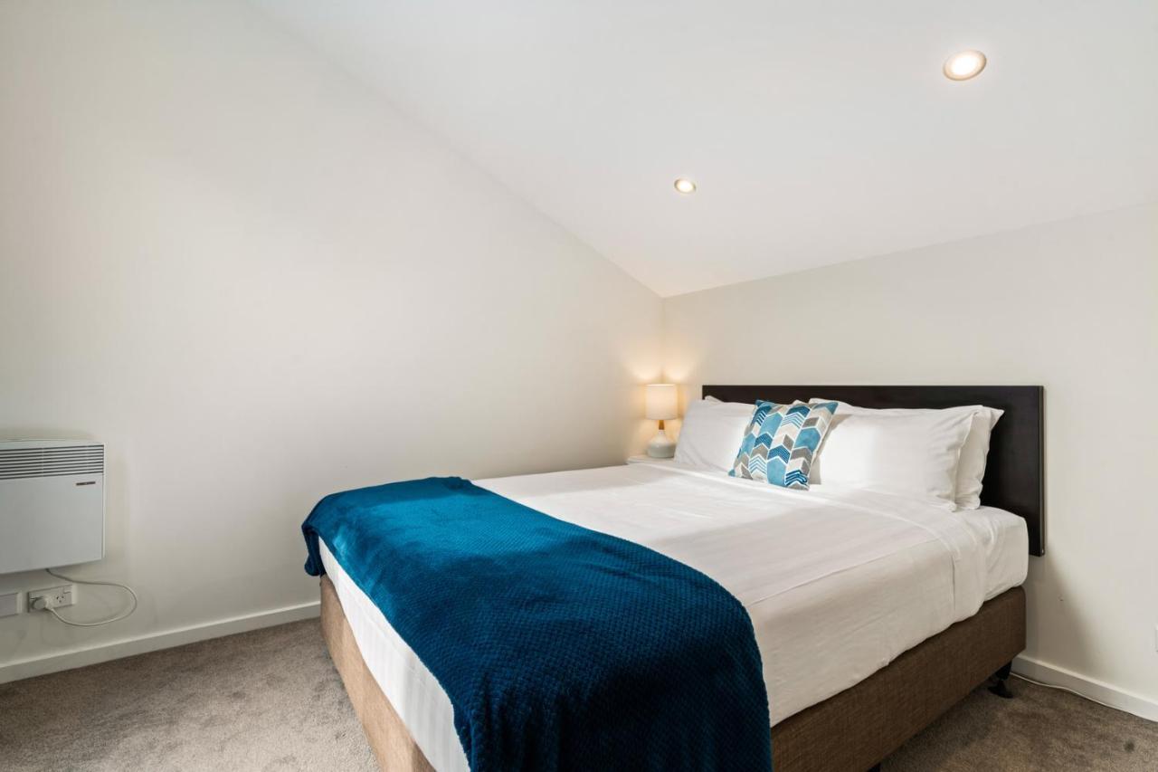 Lakeview Retreat - Queenstown Holiday Home Extérieur photo